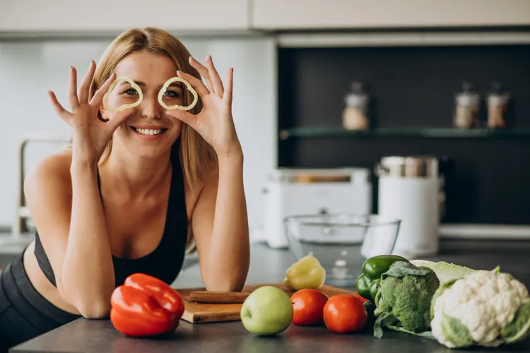 The Best Foods for Your Body: Nourishing Your Brain, Muscles, Eyes, Hair, and More