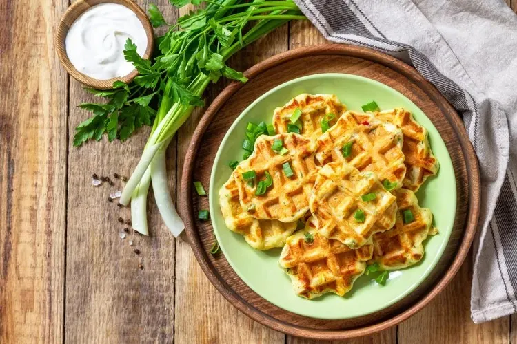 Low-Carb Snacks That Actually Taste Good