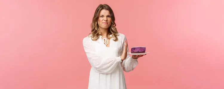 Fixing Cake Disasters: Cracked Tops, Dry Crumbs, and More