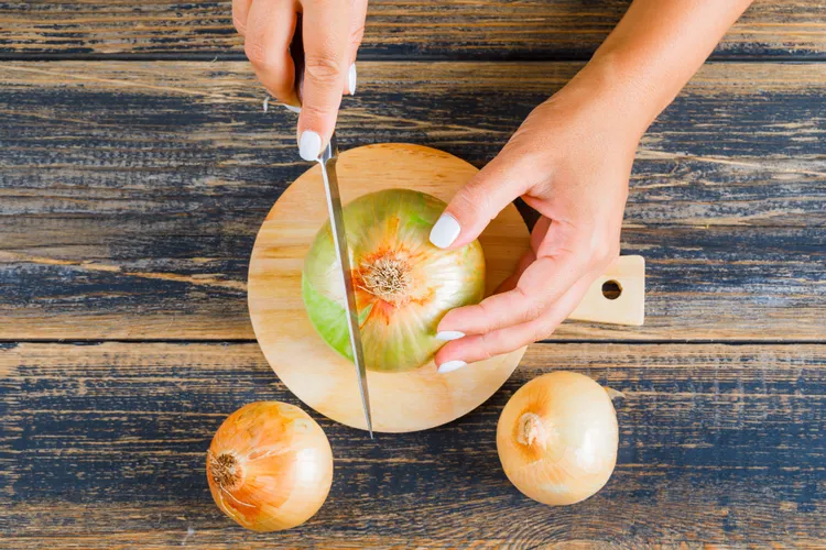 How to Stop Crying When Cutting Onions: 16 Proven Tips That Actually Work