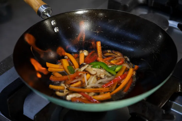Sauté vs. Stir-Fry: Which Technique Works Best for What?