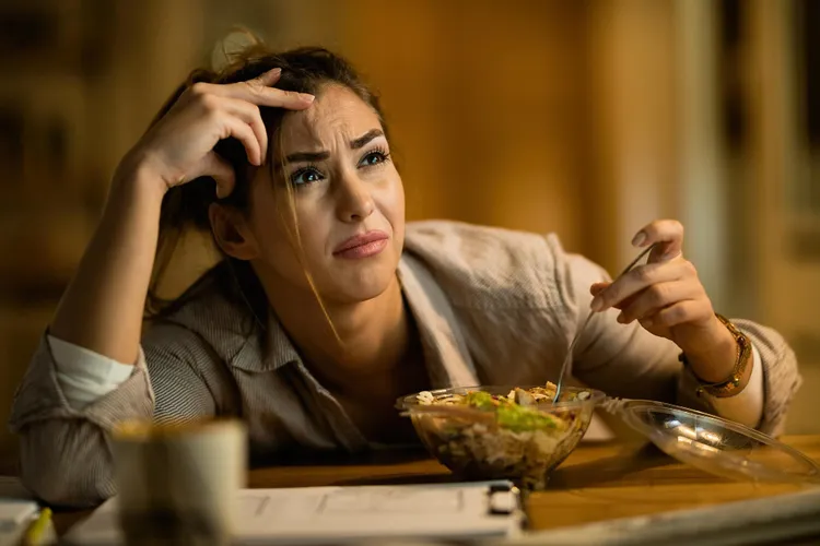 Why You Can Feel Full But Unsatisfied (And How to Fix It)