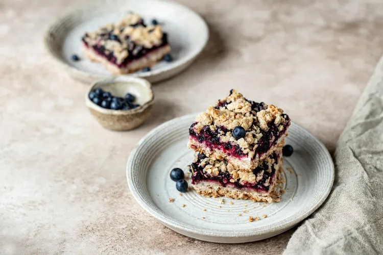 Fruit Crumble: The Perfect Topping, Every Season