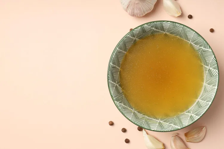 Stock from Scratch: Chicken, Beef, Vegetable, and Bone Broth