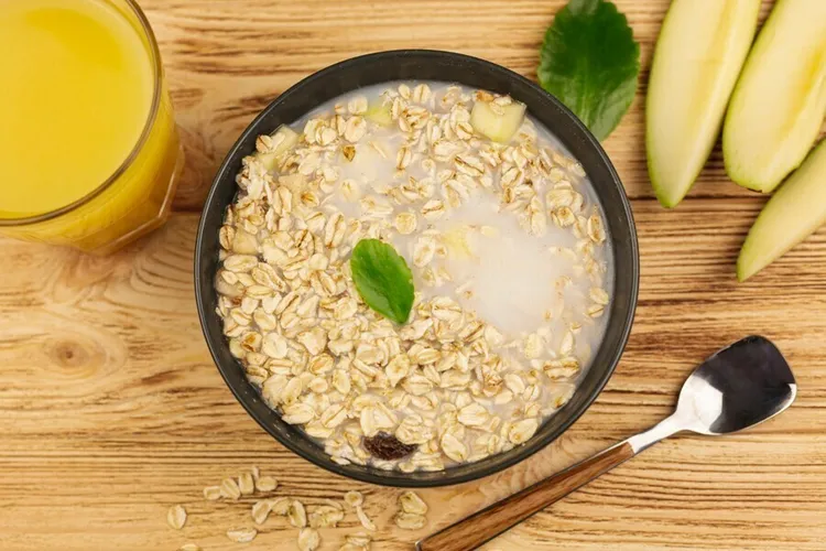 Quick and easy oats with honey: ready in 5 minutes!