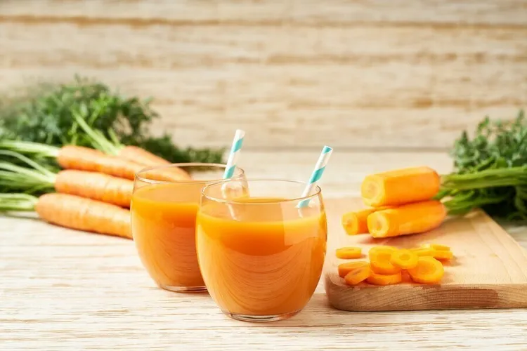 Banana carrot protein smoothie