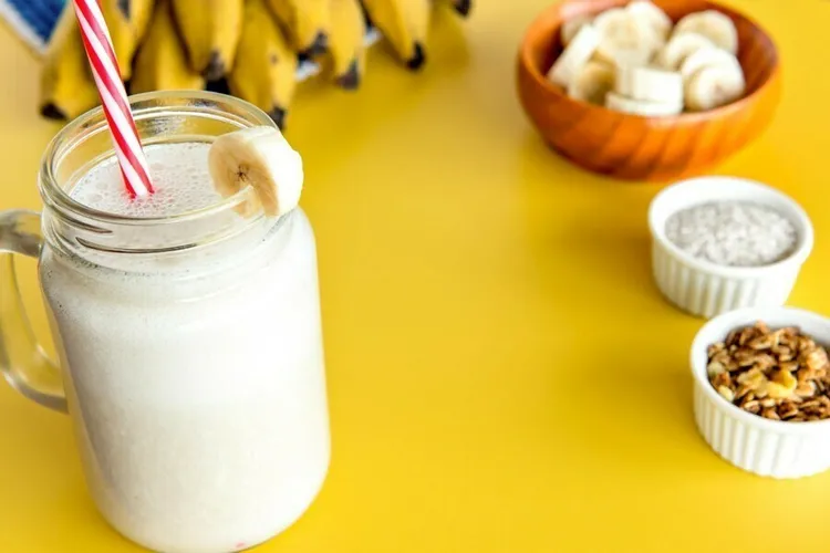 Banana almond protein shake with greek yogurt