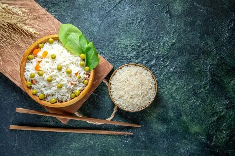 Basmati rice with sugar snap peas and green chiles