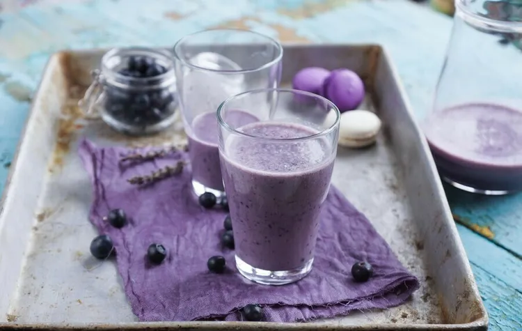 Berry banana protein shake