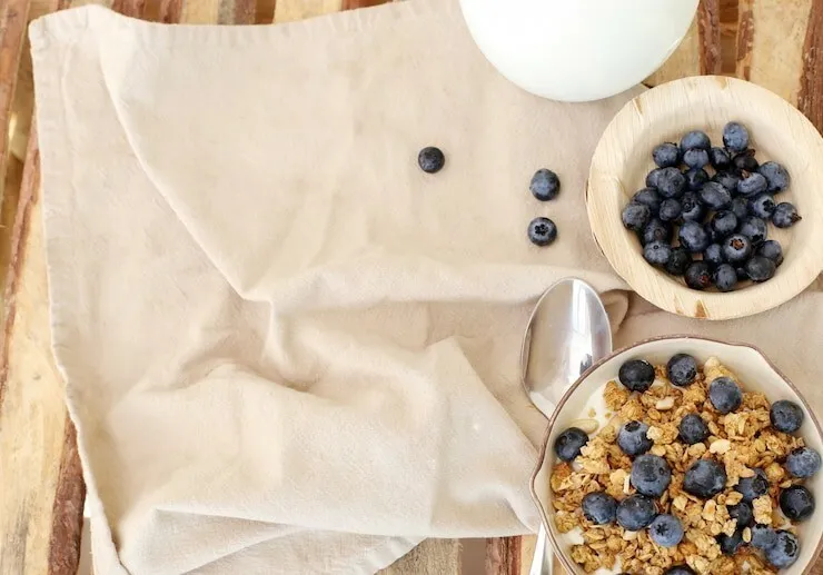 Multi-grain oatmeal with blueberries for breakfast