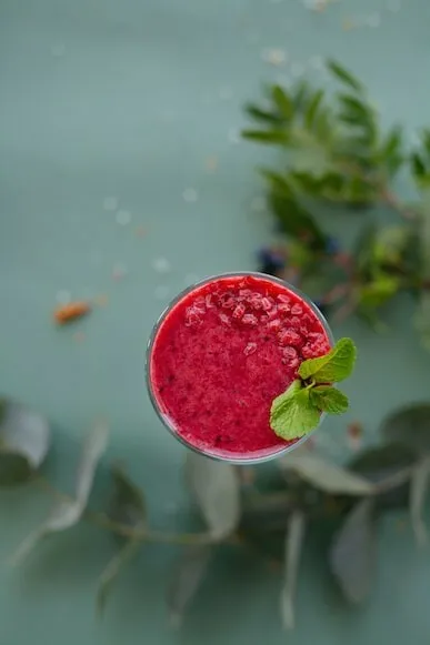 Carrot beet juice with ginger and lemon