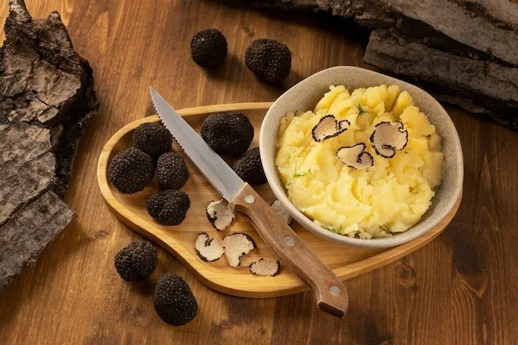 Celery and truffle butter mash