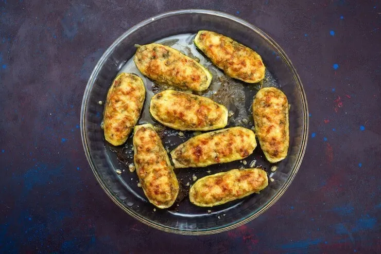Chicken parmesan zucchini boats