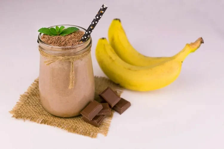 Chocolate banana protein power smoothie