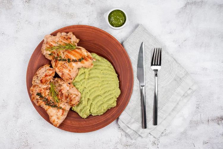 Cilantro lime chicken with avocado salsa: a zesty and flavorful dish!
