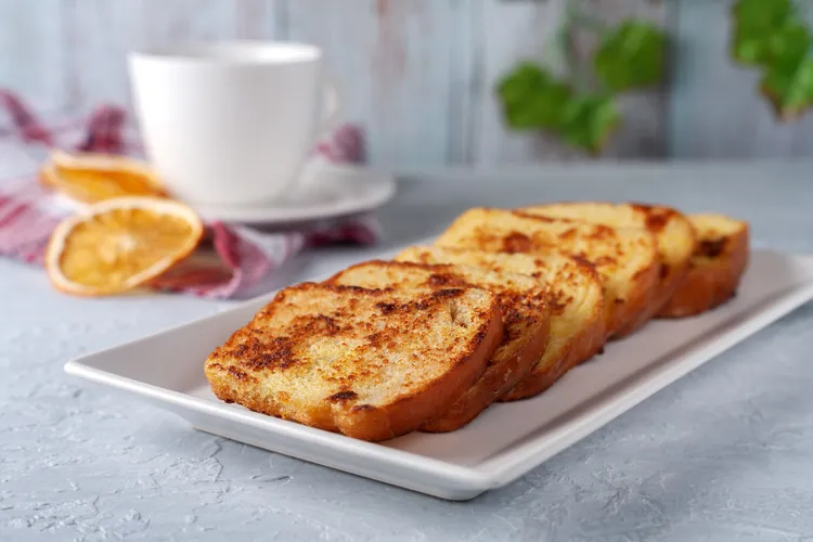 Cinnamon and allspice-spiced french toast