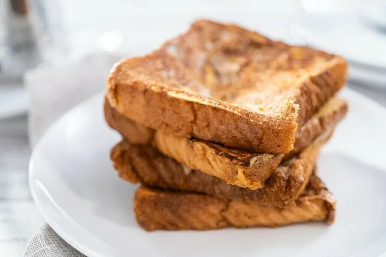 Cinnamon-vanilla french toast with whole-wheat bread