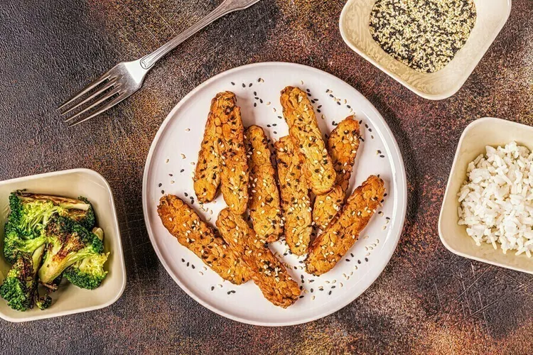 Parmesan flaxseed breadsticks