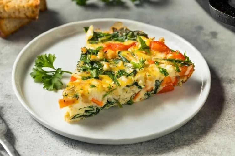 Roasted red and green pepper frittata with feta and spinach