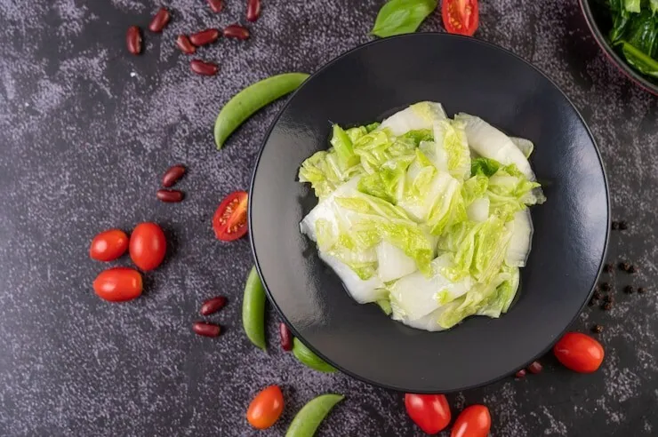 Cabbage with chicken gravy