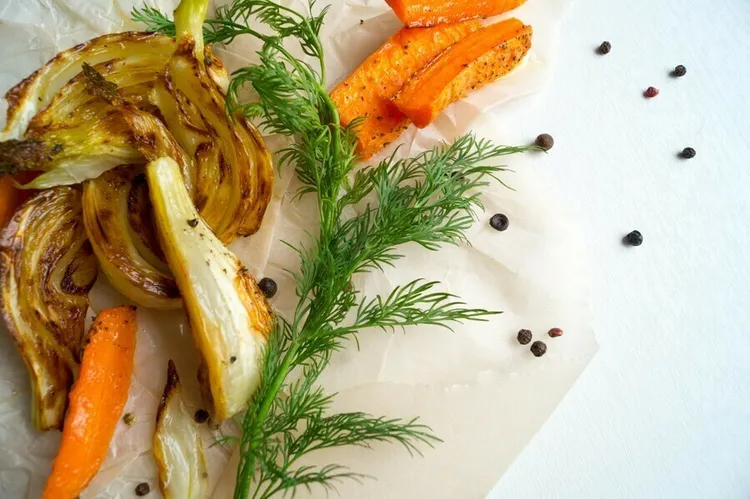 Carrot and fennel confit with red pepper and lemon zest