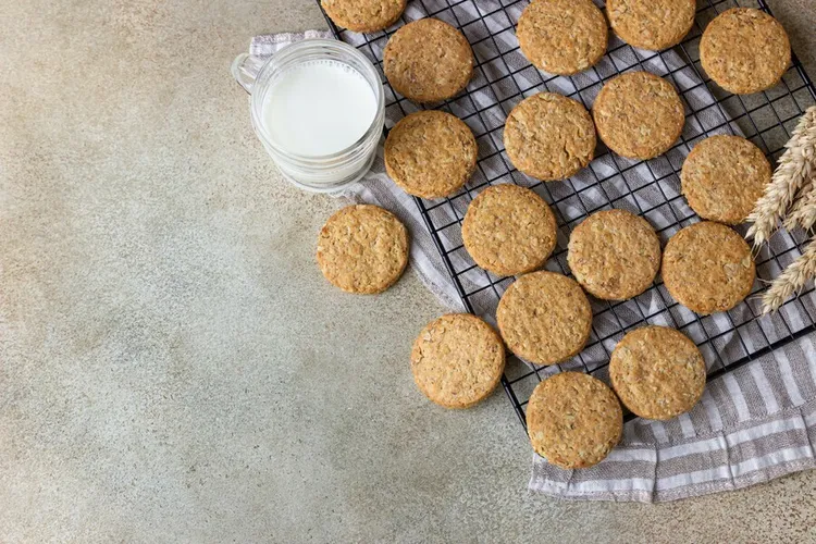 Whole wheat biscuits
