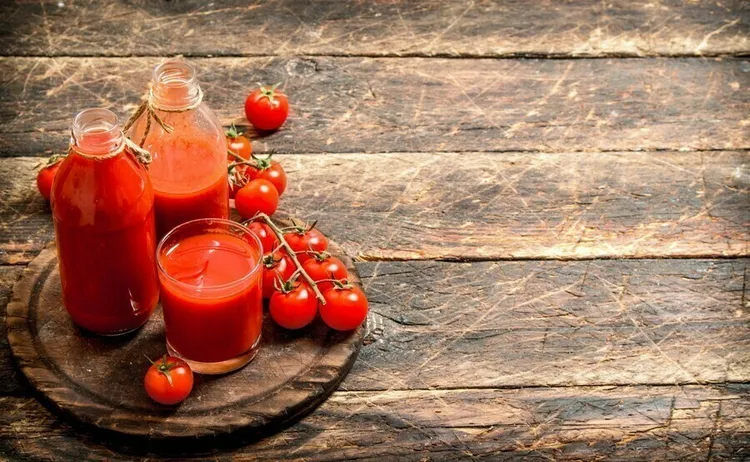 Refreshingly tangy homemade tomato juice