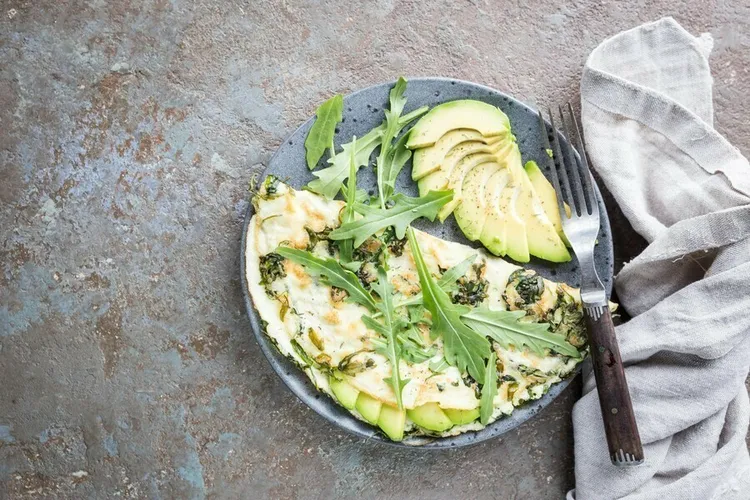 Kale, avocado and sunflower seed omelet