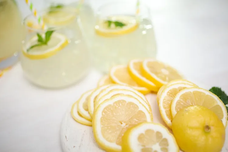 Lemonade with lemon zest