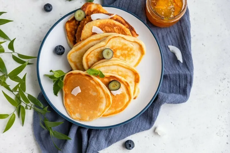 Low carb protein-packed pancakes