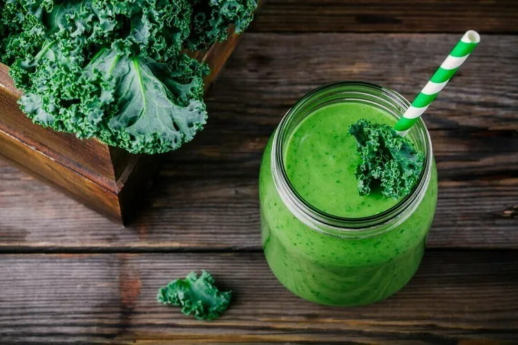 Nutrient-packed meal replacement green smoothie