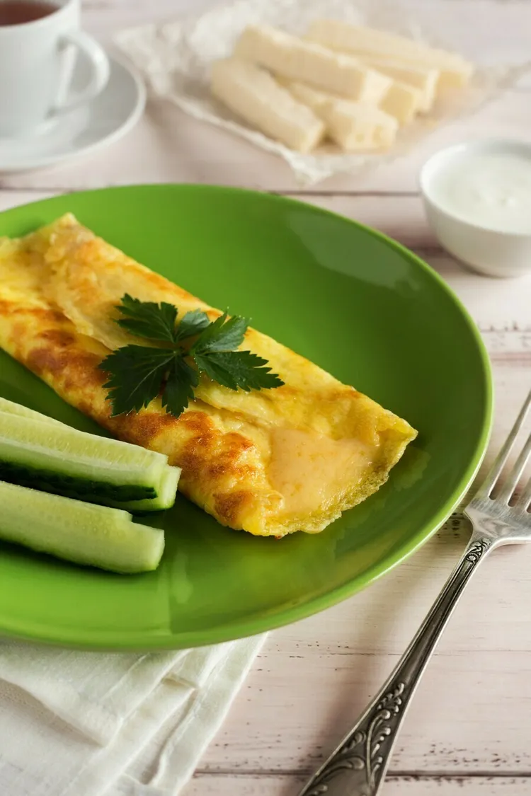 Mozzarella omelet with olive oil