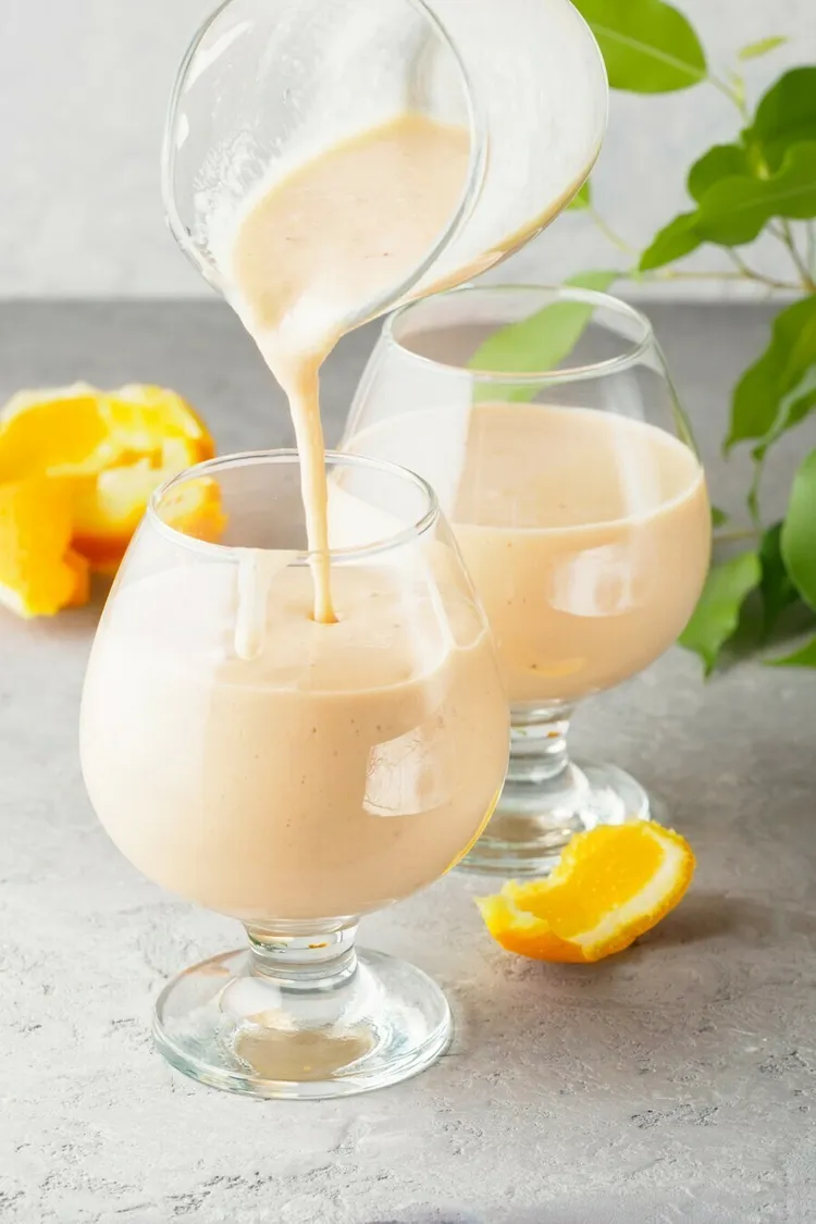 Orange creamsicle protein shake smoothie