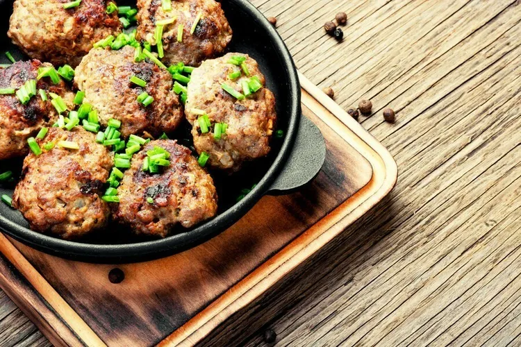 Rosemary and sage oven-baked paleo meatballs
