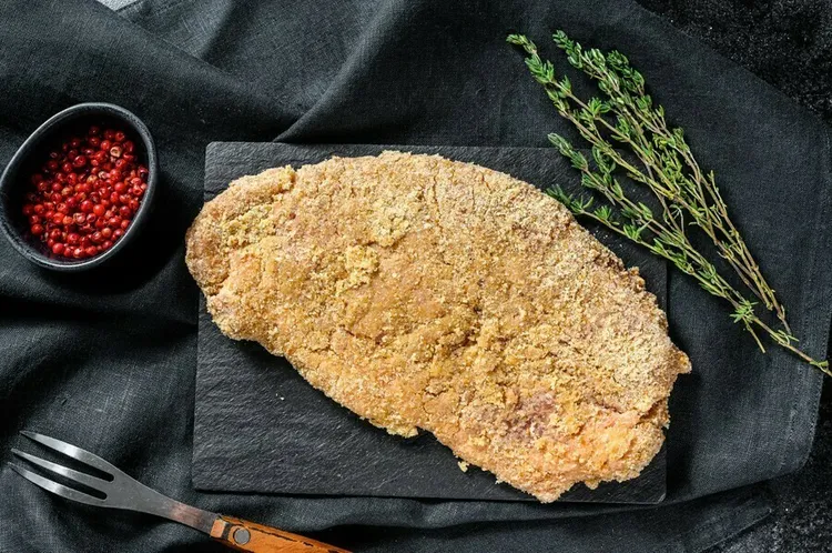 Parmesan-crusted pork chops with olive oil