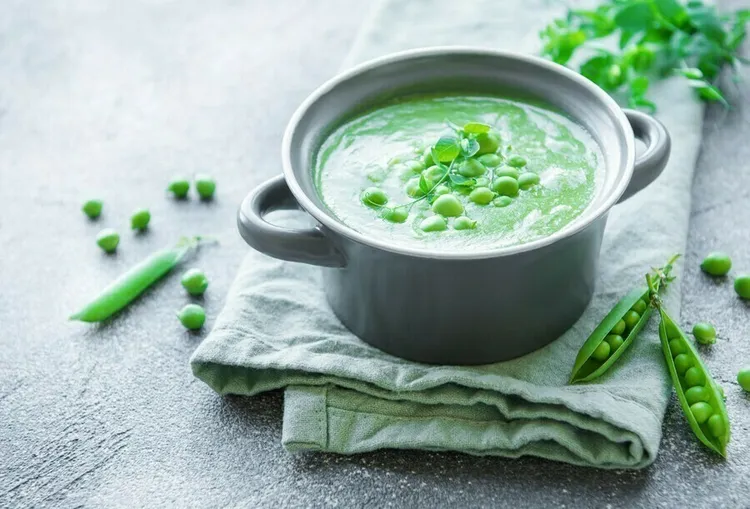 Pea, potato & parsley soup with blue cheese breadcrumbs