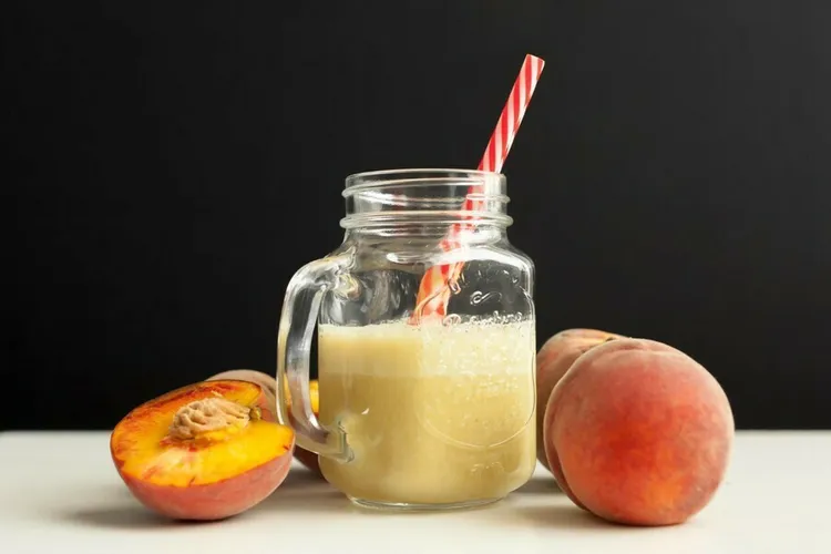 Peach protein smoothie