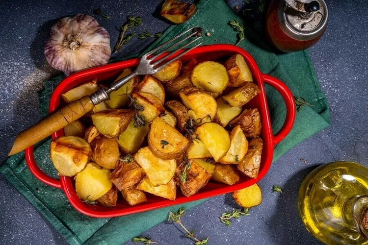 Lemon-garlic roasted potatoes