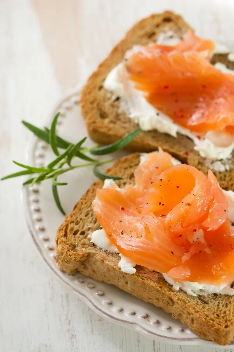 Smoked salmon and cream cheese toast with spinach