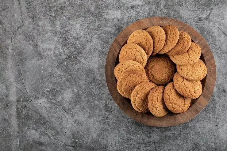 Pine nut shortbread cookies