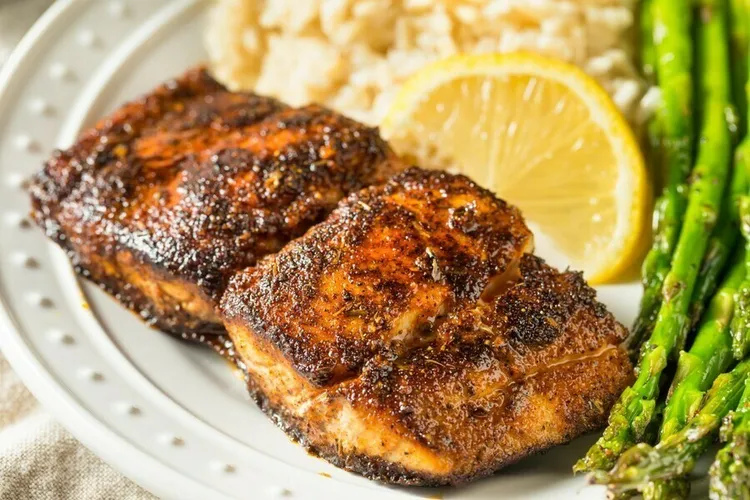 Skinny blackened tilapia with lemon and spices