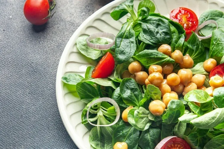 Lemon fig spinach & chickpea salad with mustard seeds