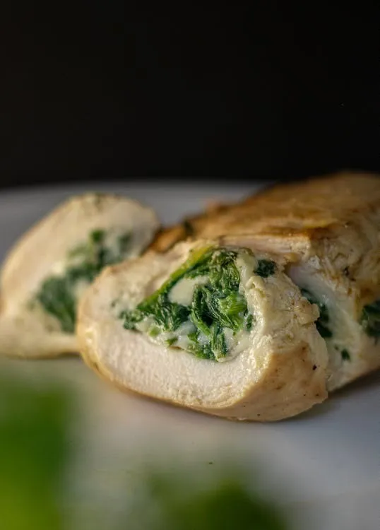 Parmesan spinach-stuffed chicken breasts