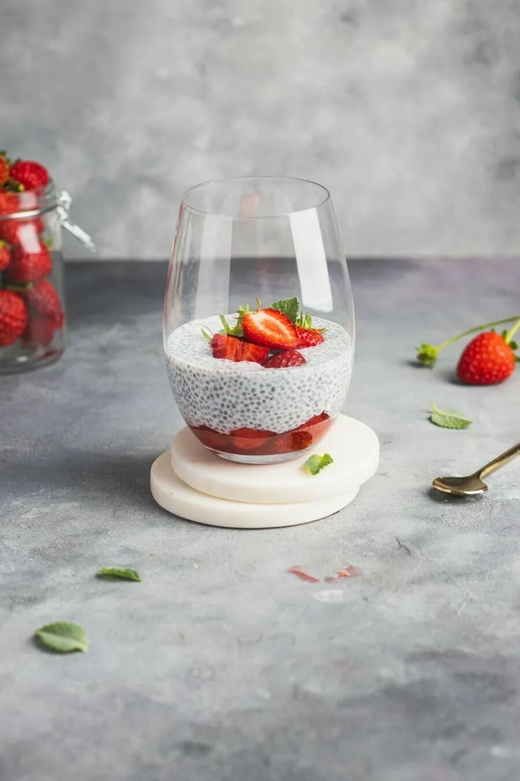 Strawberry cheesecake chia pudding parfait