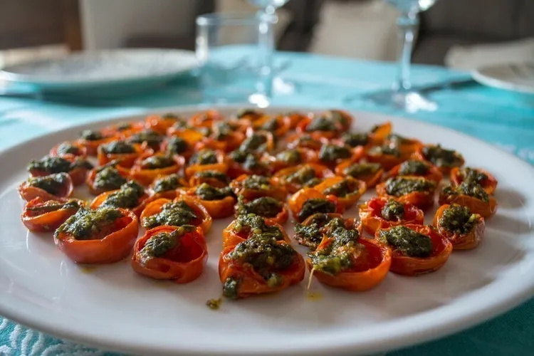 Stuffed mini peppers with creamy spinach dip