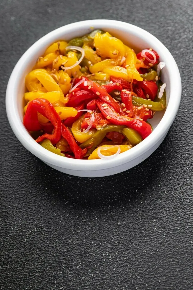 Tri-colour sweet pepper soup