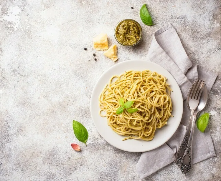Winter herb pasta with garlic and bread crumbs