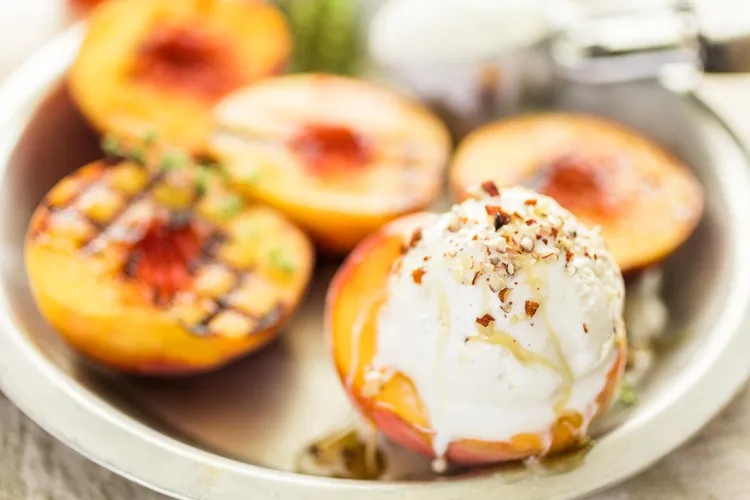 Grilled brown-sugar peaches with white chocolate