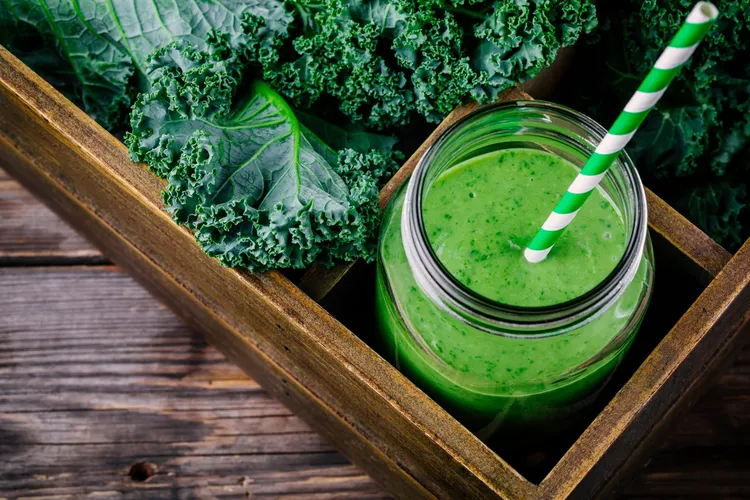 Kale and rice protein smoothie