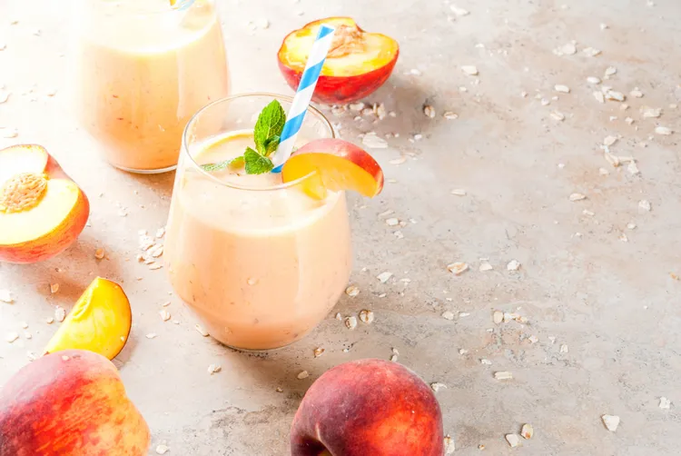 Peachy mint shake